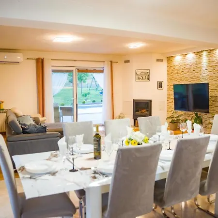 Pleter By Guide * Otavice