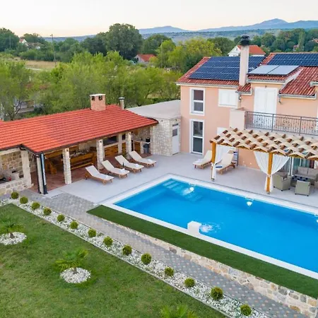 Pleter By Guide Otavice