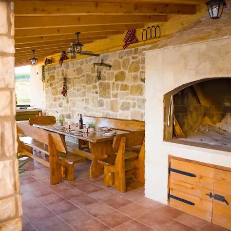 Pleter By Guide Otavice