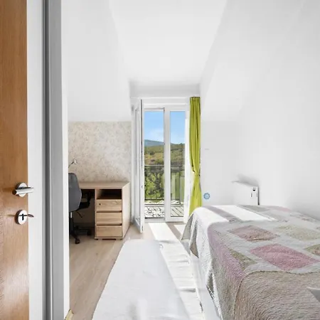 Pleter By Guide Villa