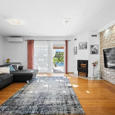 Pleter By Guide Villa Otavice