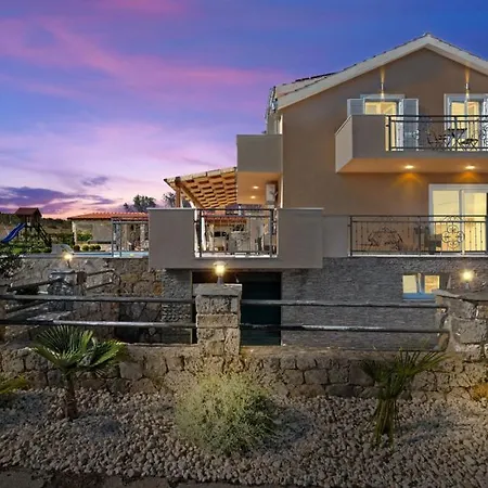 Vila Pleter By Guide Otavice