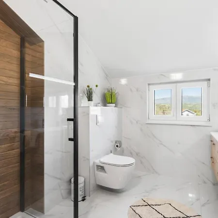 Villa Pleter By Guide *