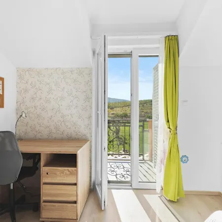 Villa Pleter By Guide *