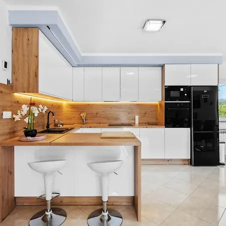 Pleter By Guide Villa Ruzic