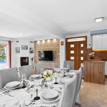 Pleter By Guide Otavice