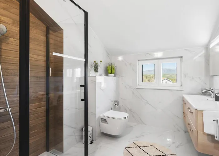 Villa Pleter By Guide *