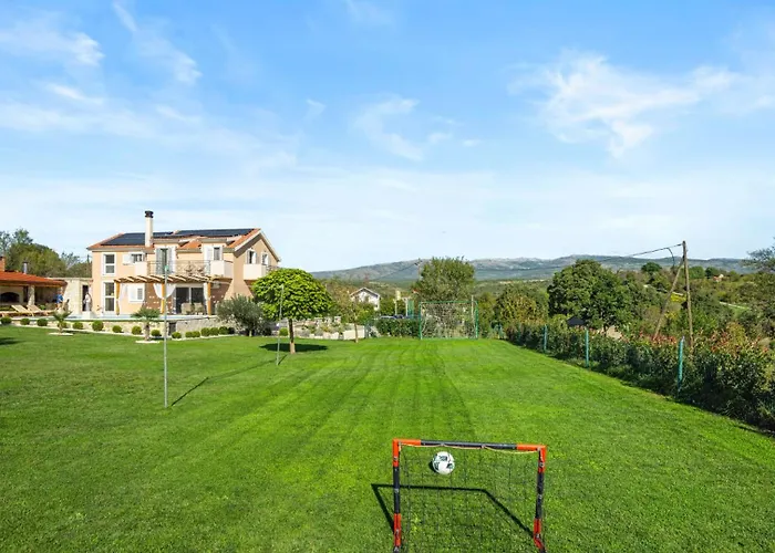 Pleter By Guide וילה *